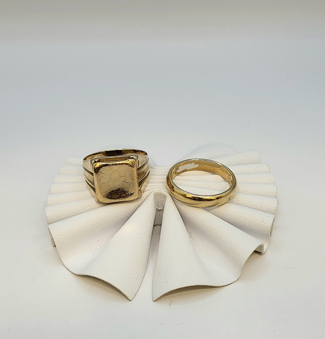 Due anelli oro