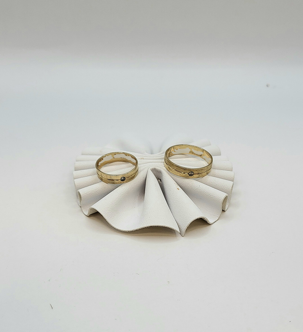 Due anelli oro 