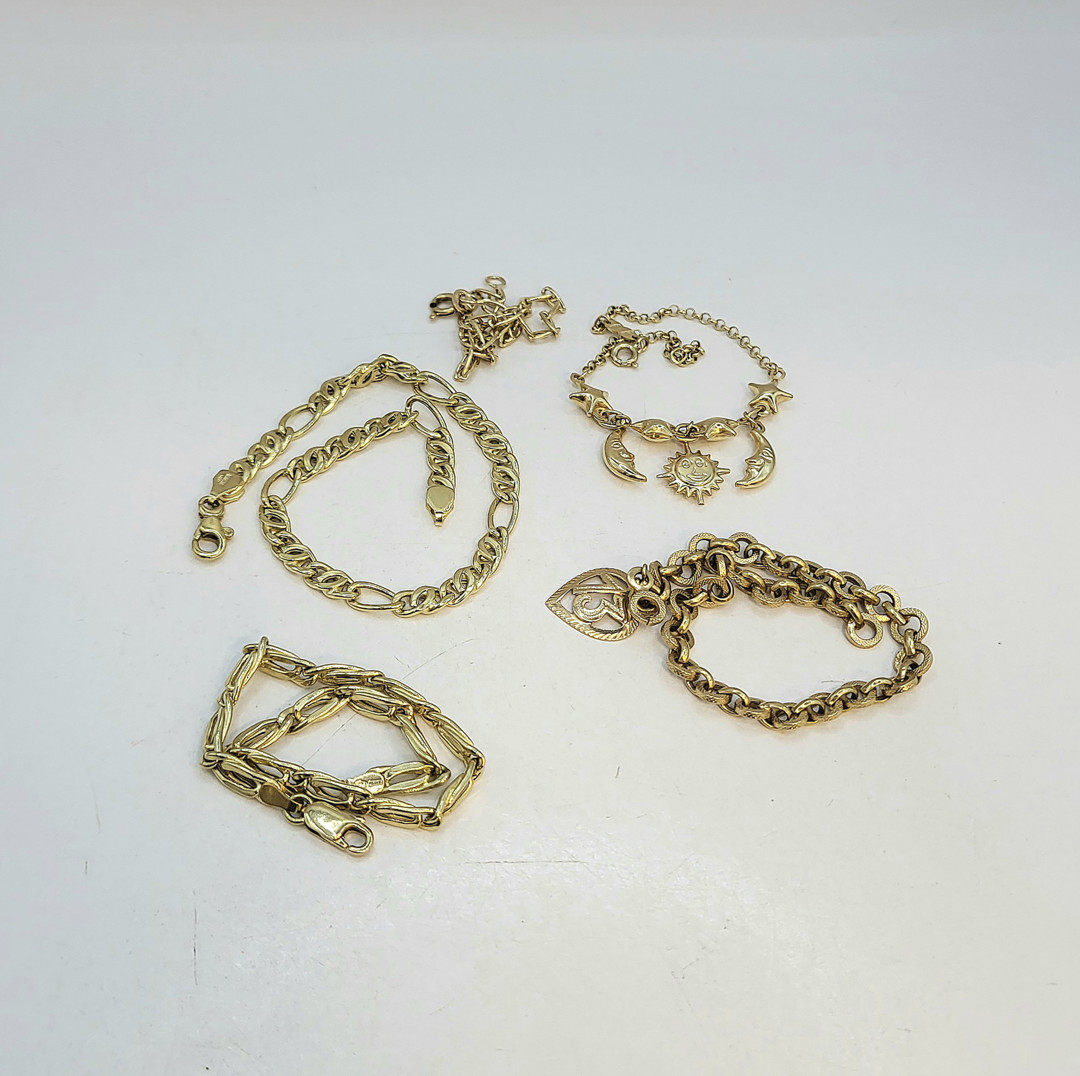 Cinque bracciali oro