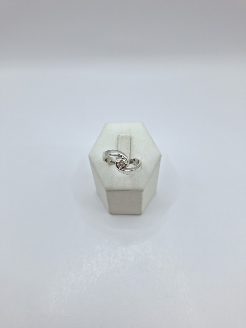 Anello oro diamante
