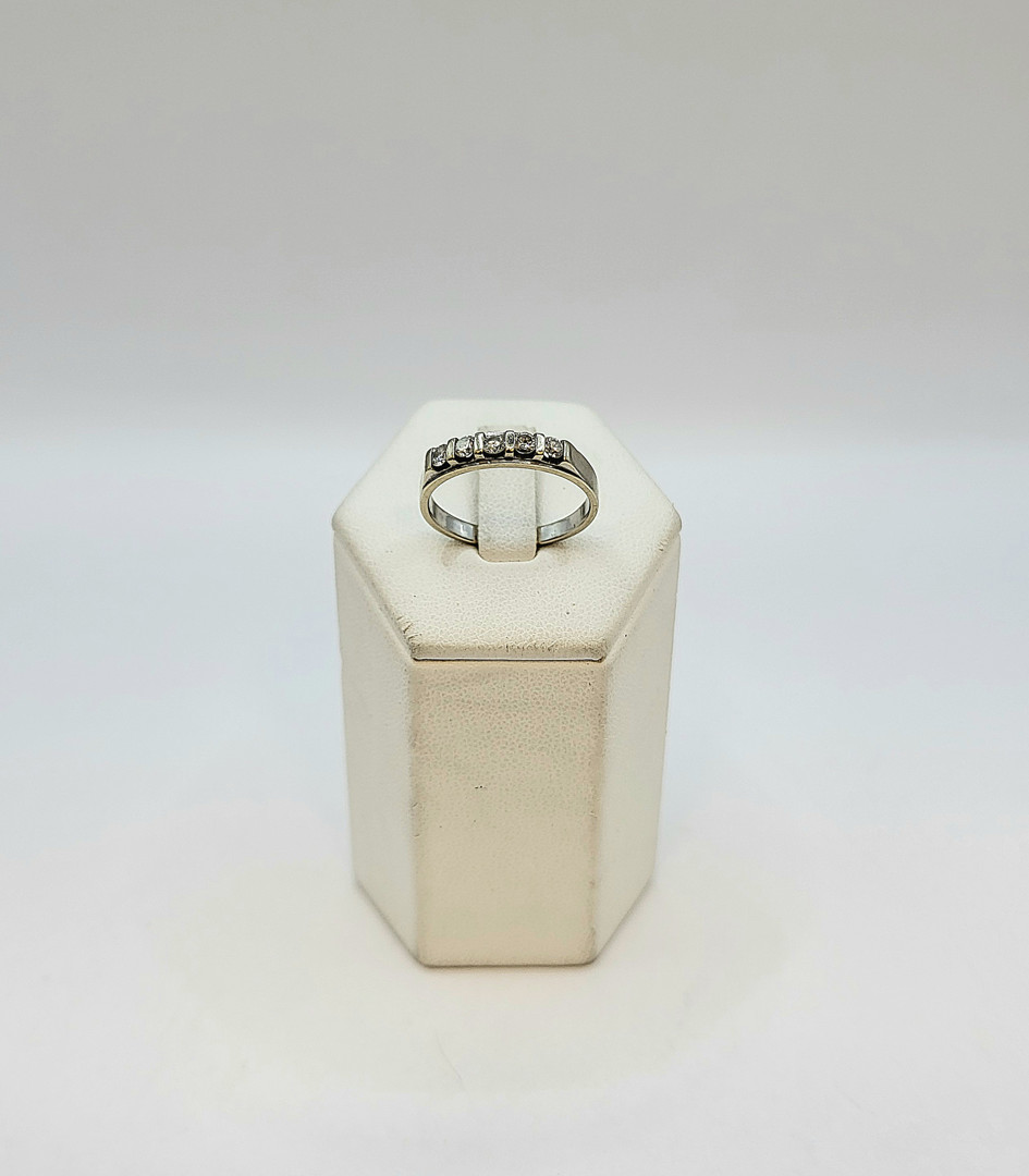 Anello oro diamanti