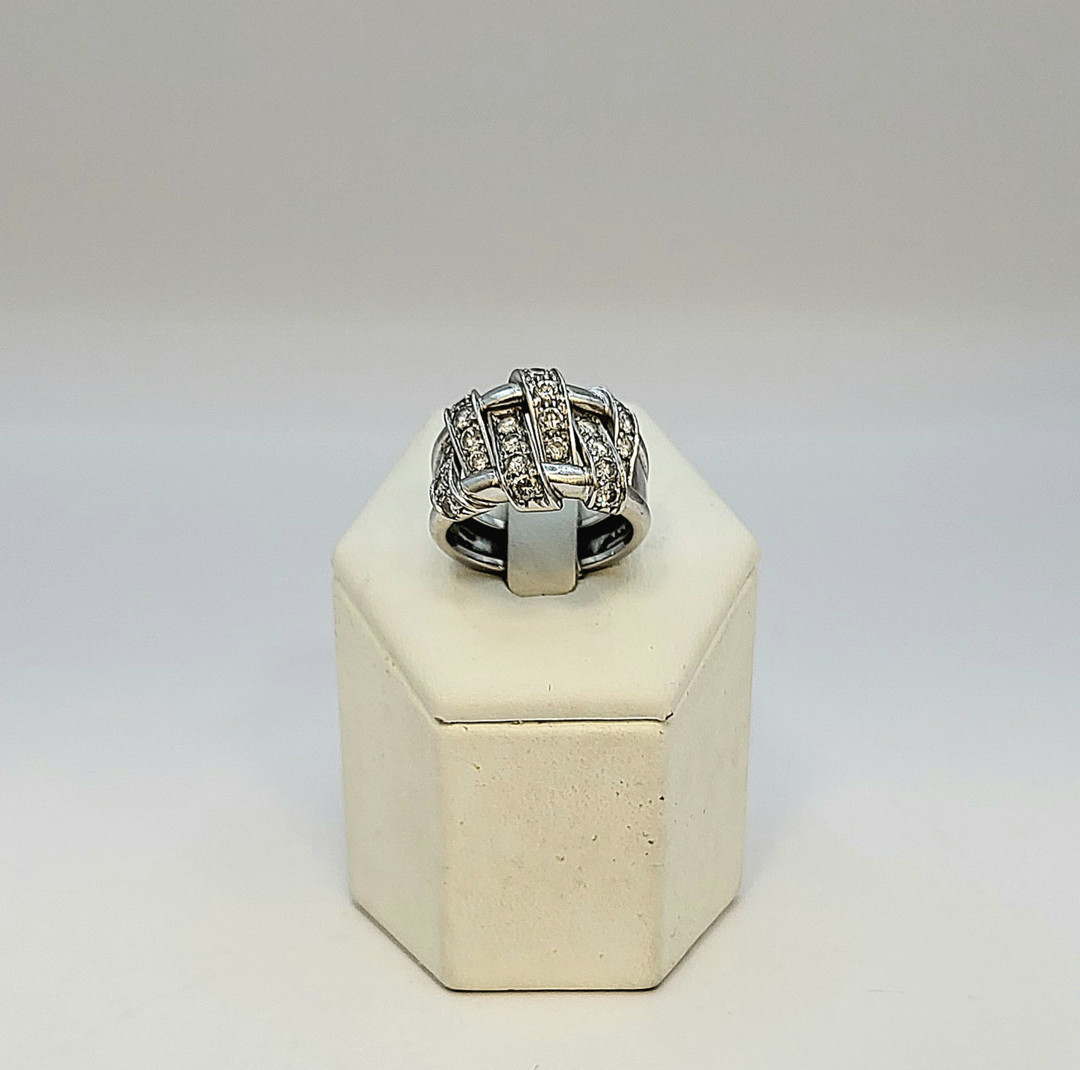 Anello oro diamanti a firma Salvini