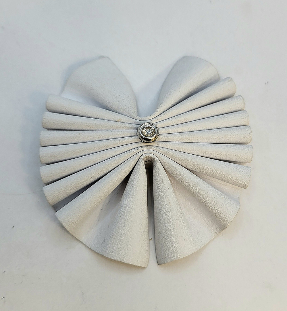 Ciondolo oro con diamante 