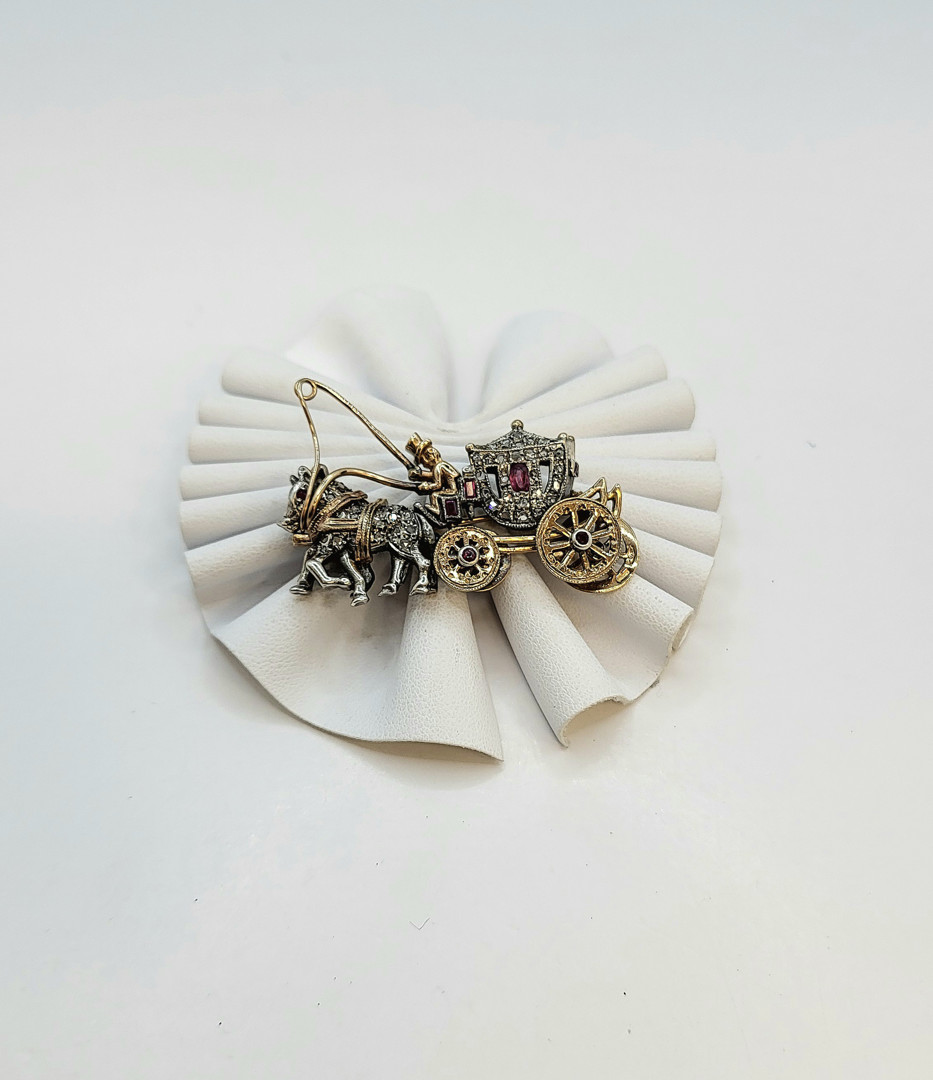 Spilla oro argento pietre diamantini