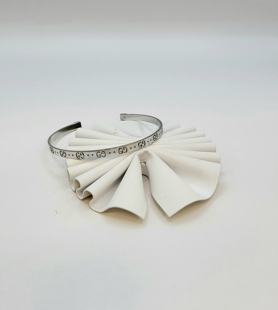 Bracciale a firma Gucci oro