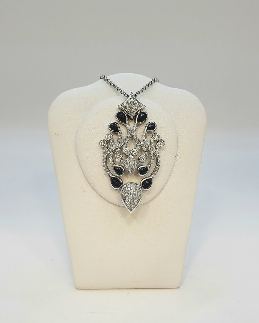 Collana a firma Zancan oro pietre diamanti