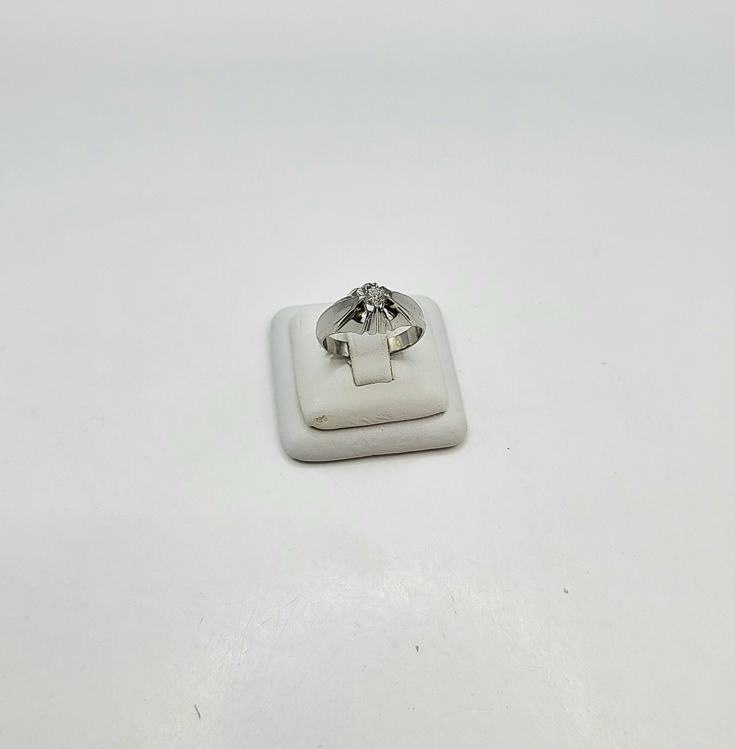 Anello oro diamantino