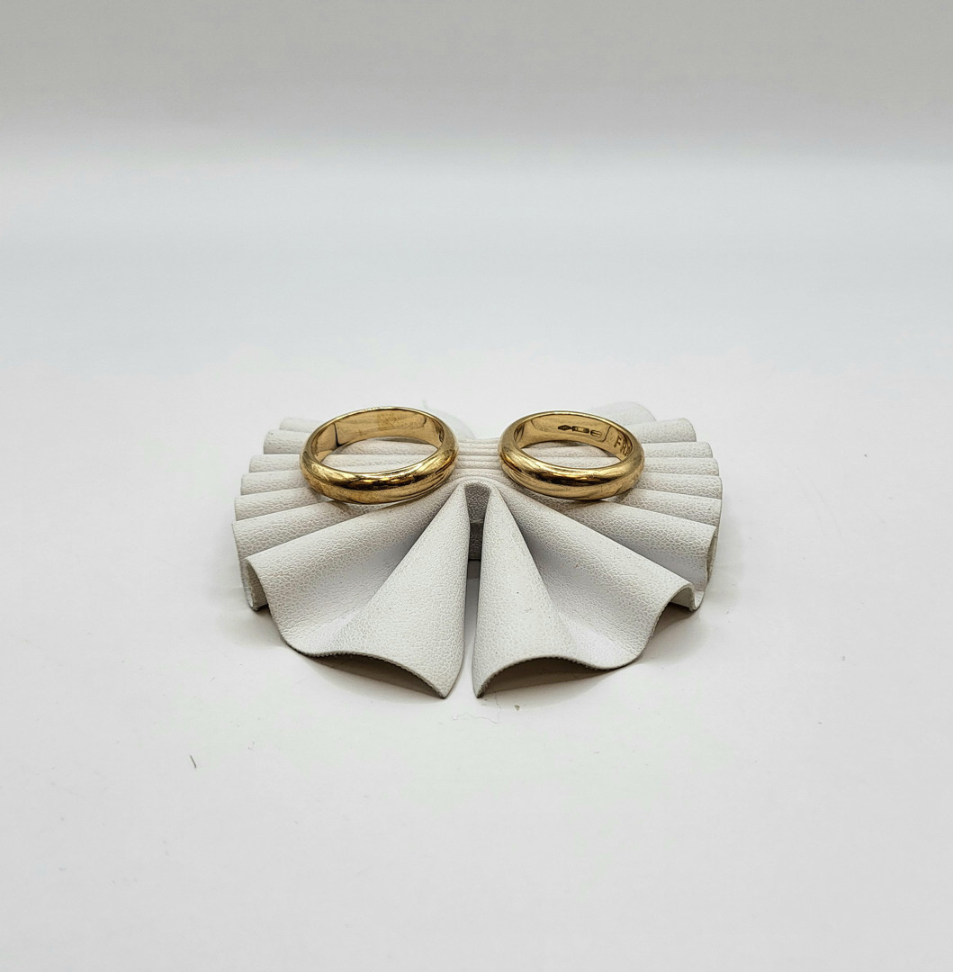 Due anelli oro 
