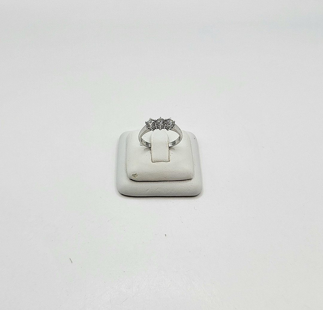 Anello trilogy oro diamanti