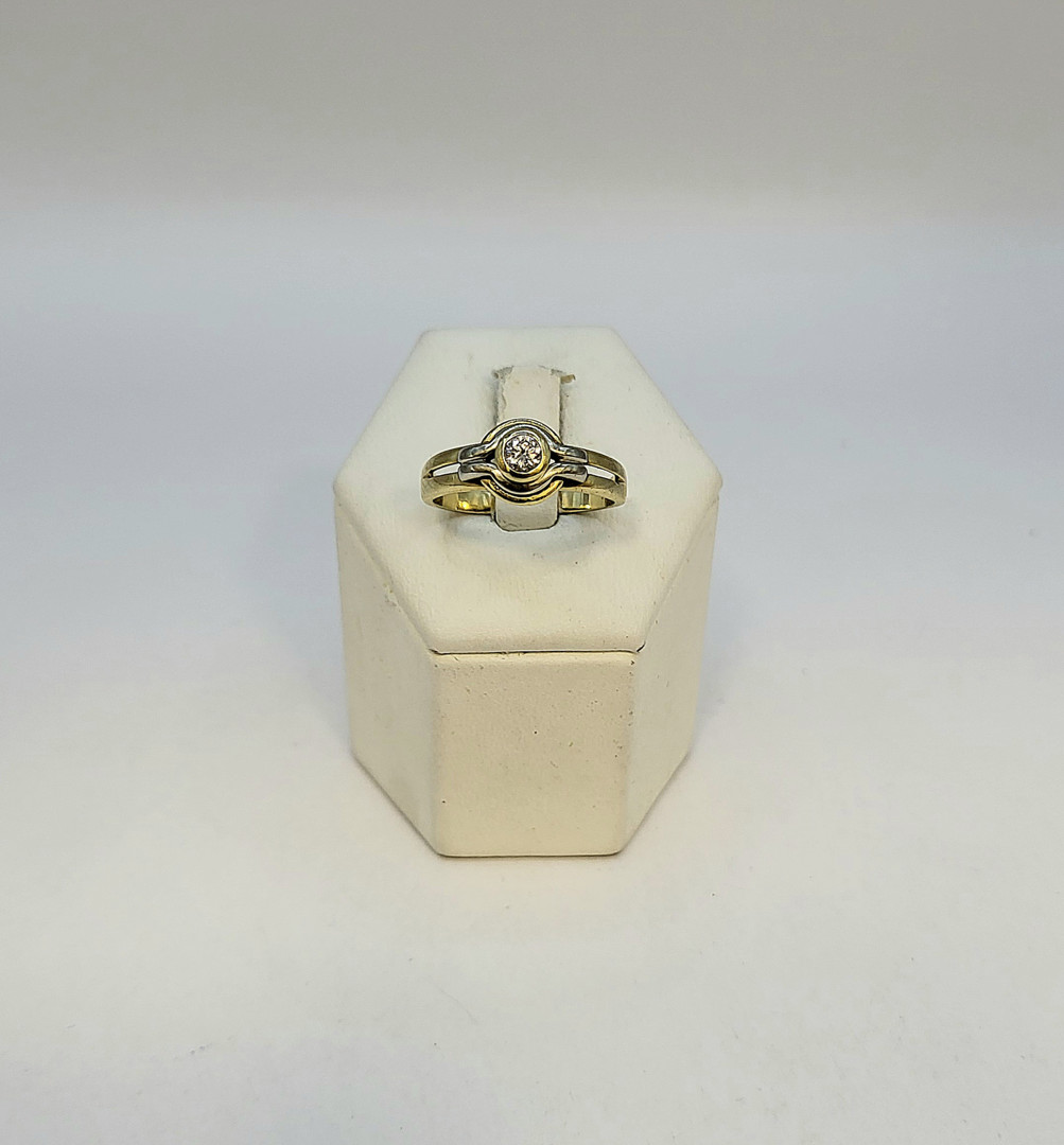 Anello oro diamantino