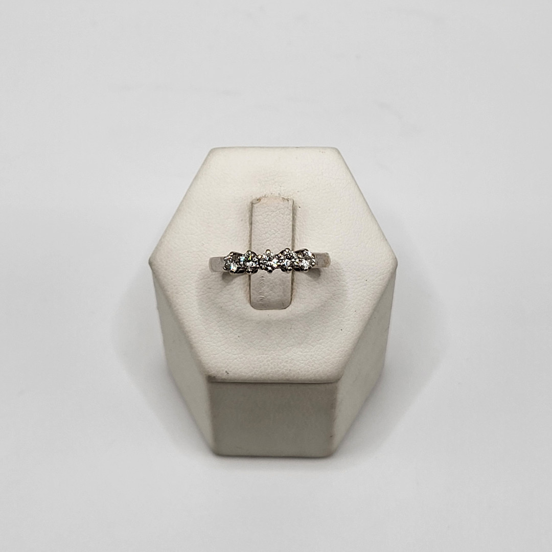 Anello oro diamantini