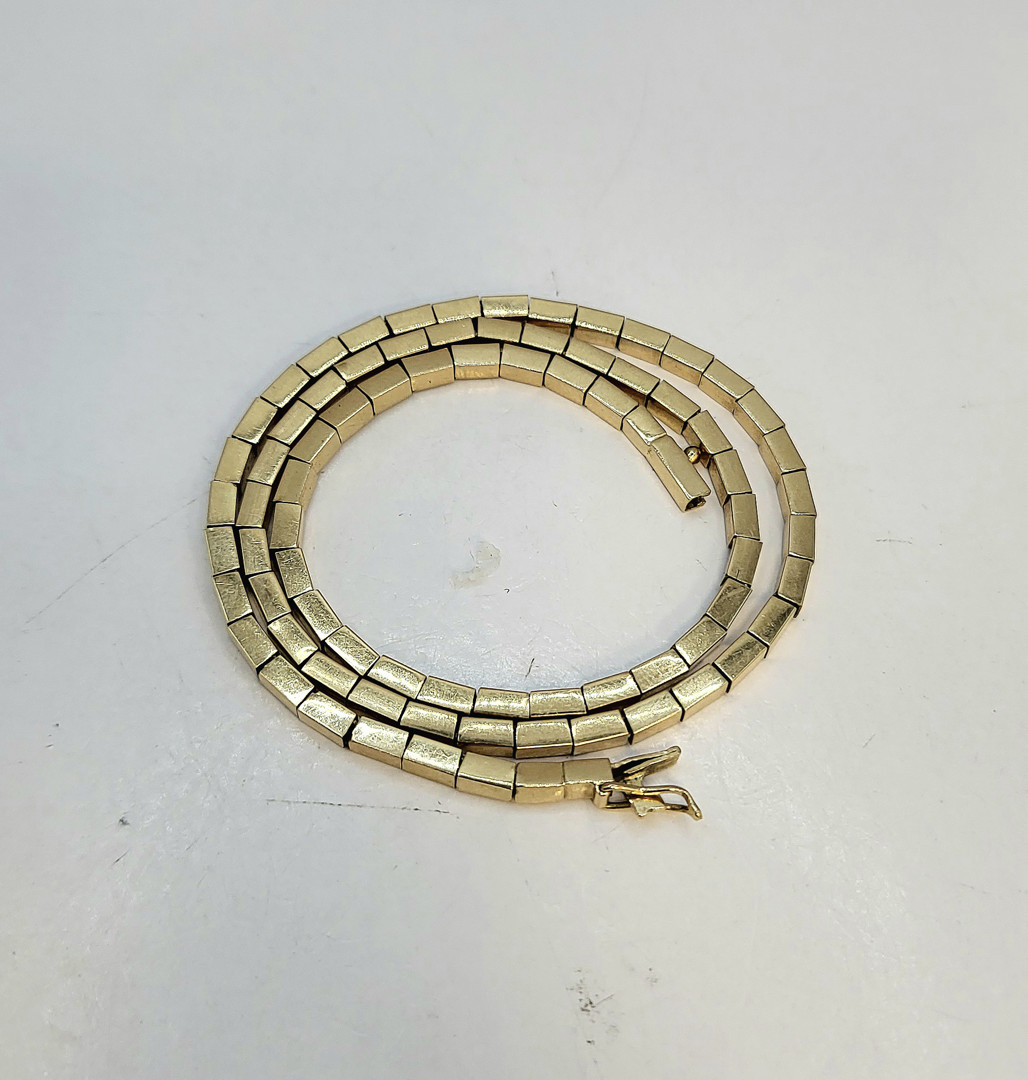 Collana oro