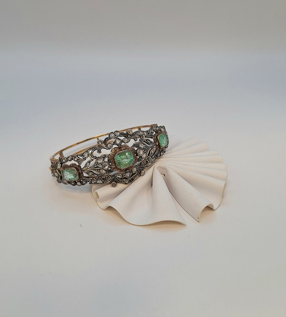 Bracciale oro argento pietre diamanti