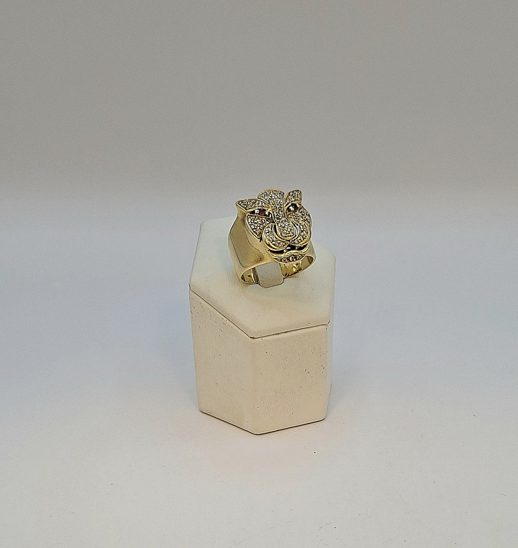 Anello oro diamanti pietre