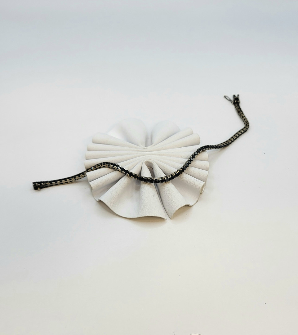 Bracciale oro diamanti pietre