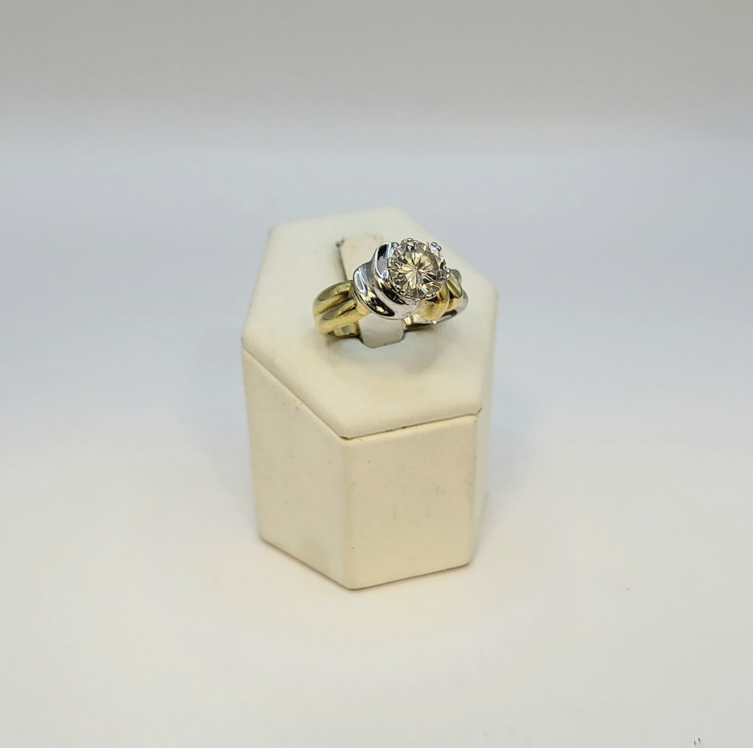Anello oro diamante