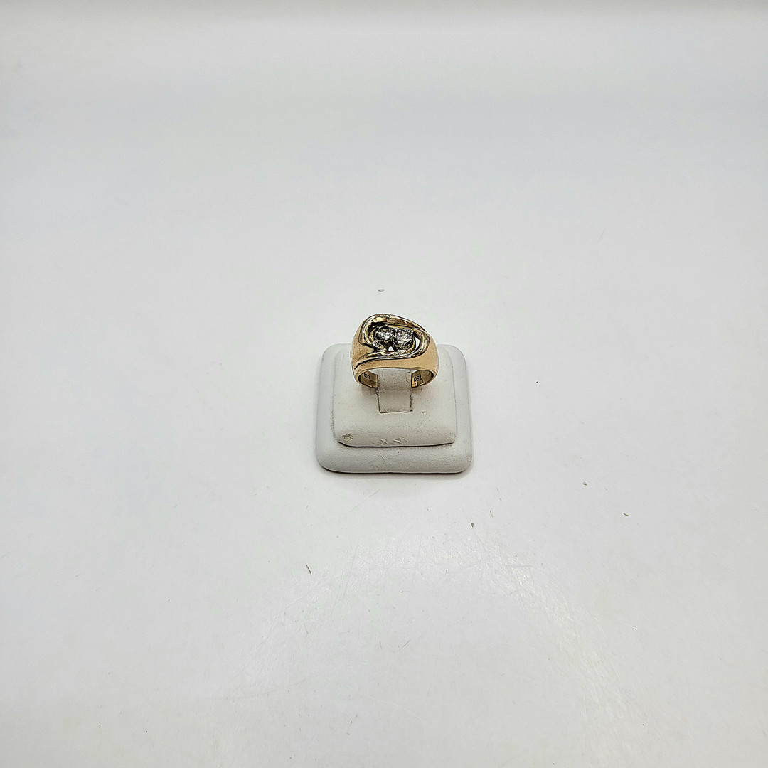 Anello oro pietre