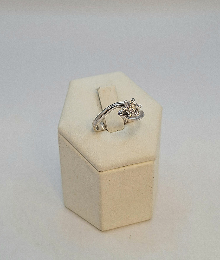 Anello oro diamante