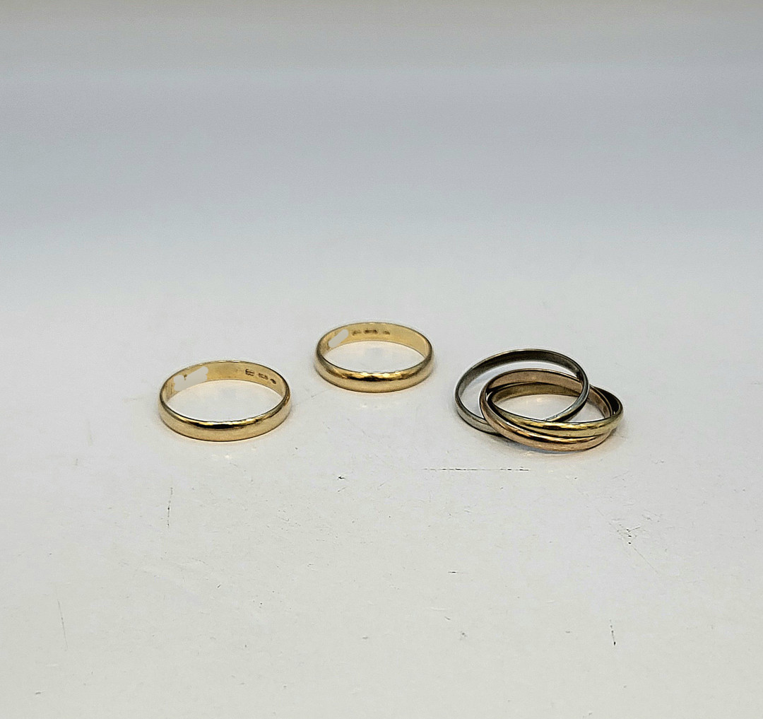 Tre anelli oro