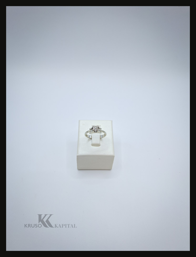 Anello oro diamante 