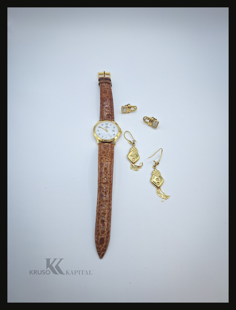Due paia orecchini e orologio oro pietre 