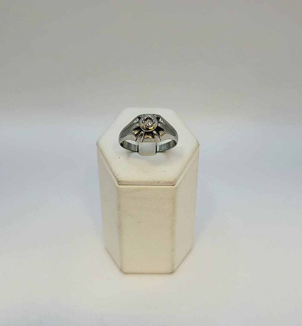 Anello oro diamante