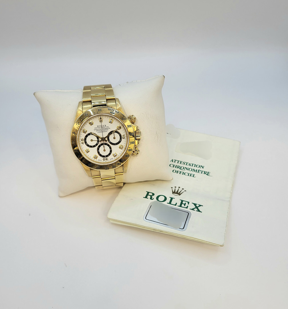 Bracciale con cronografo oro indici con diamanti Rolex Daytona automatico con garanzia