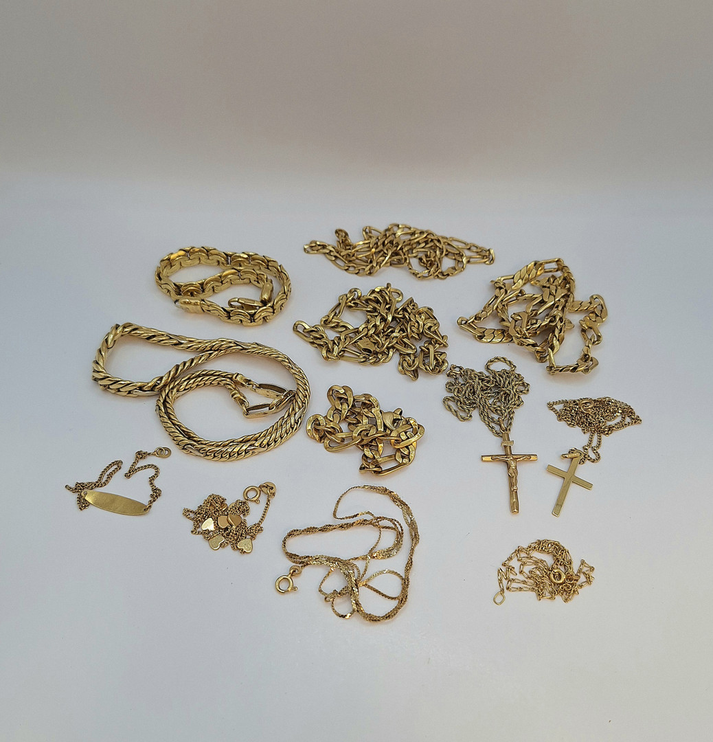 Vari oggetti oro 
