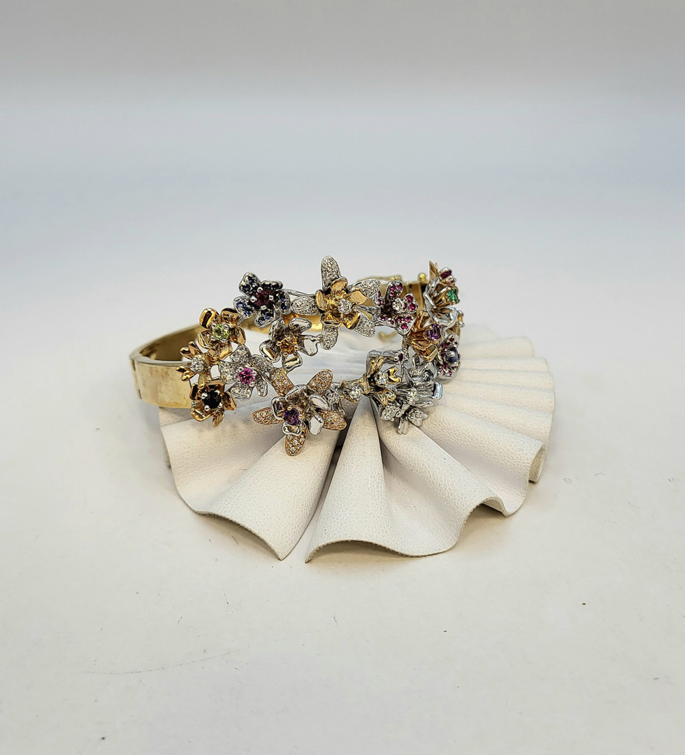 Bracciale oro diamanti pietre