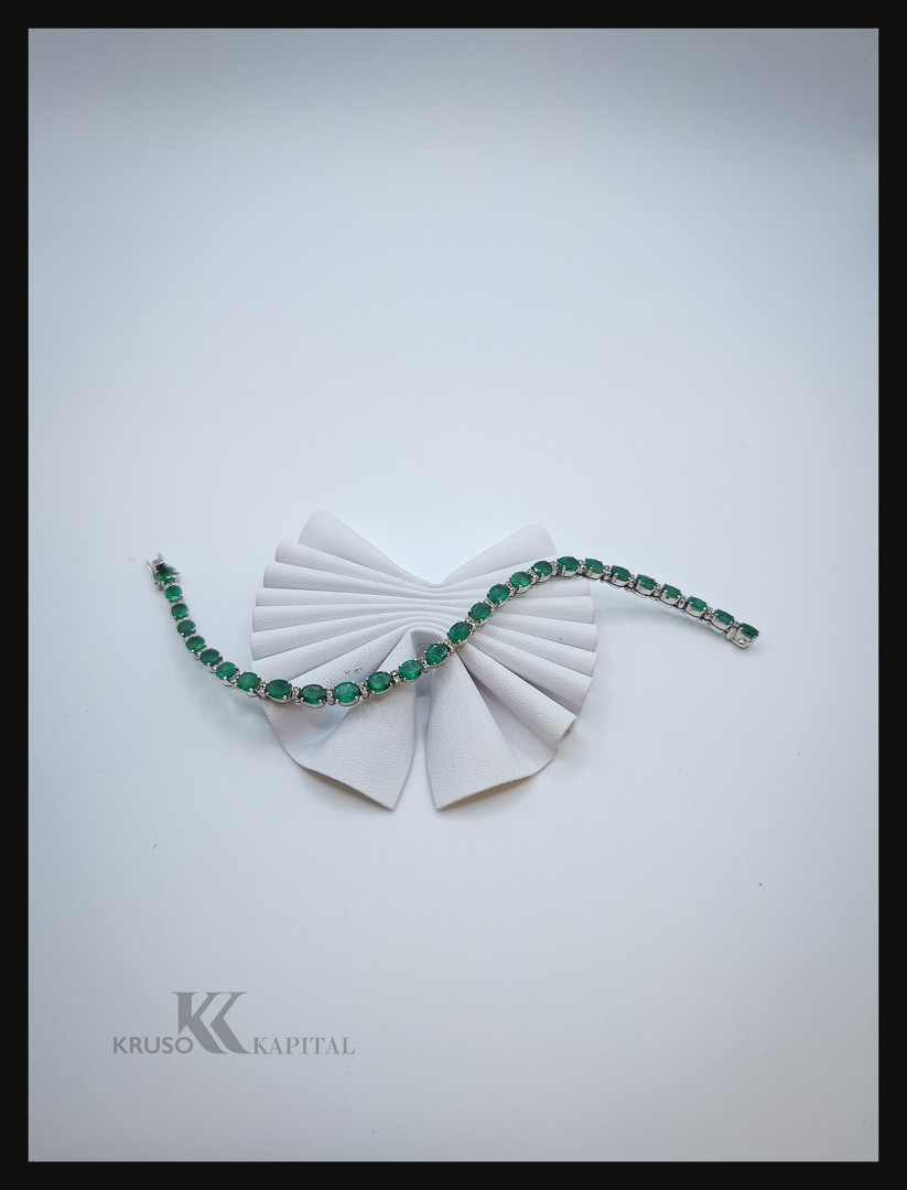Bracciale oro con pietre e diamantini