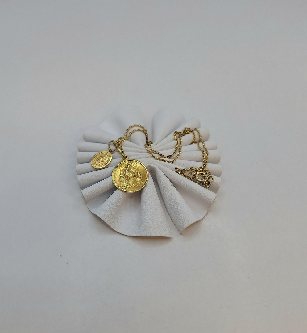 Collana e due ciondoli oro 