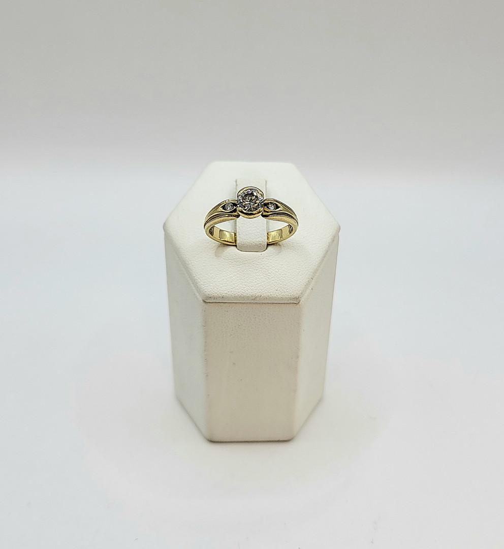 Anello oro diamanti