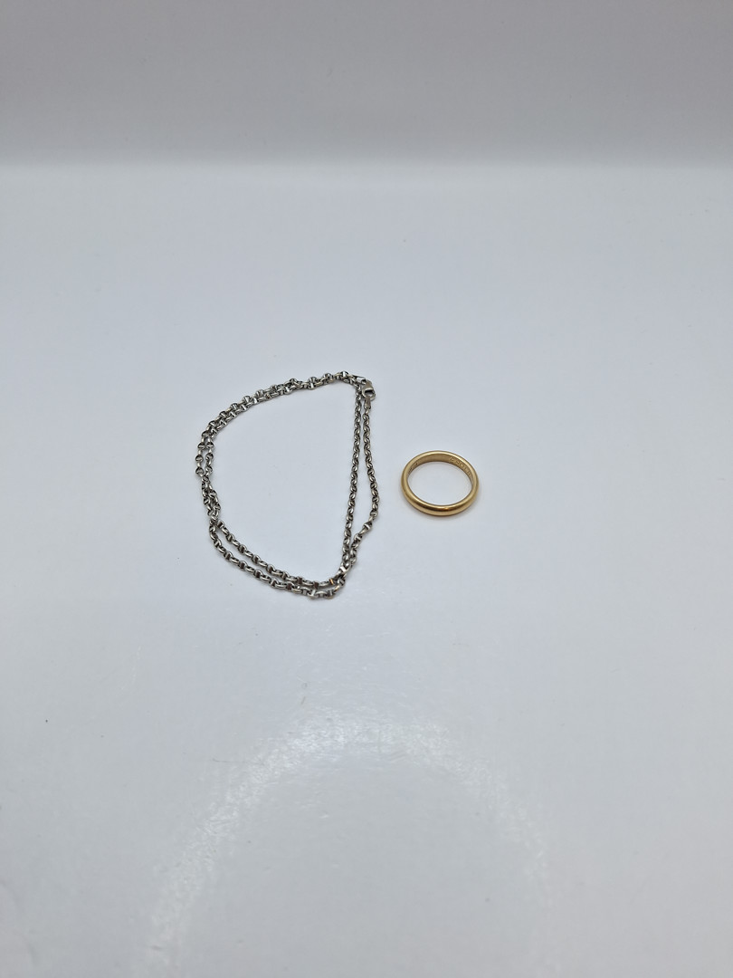 Anello e collana oro
