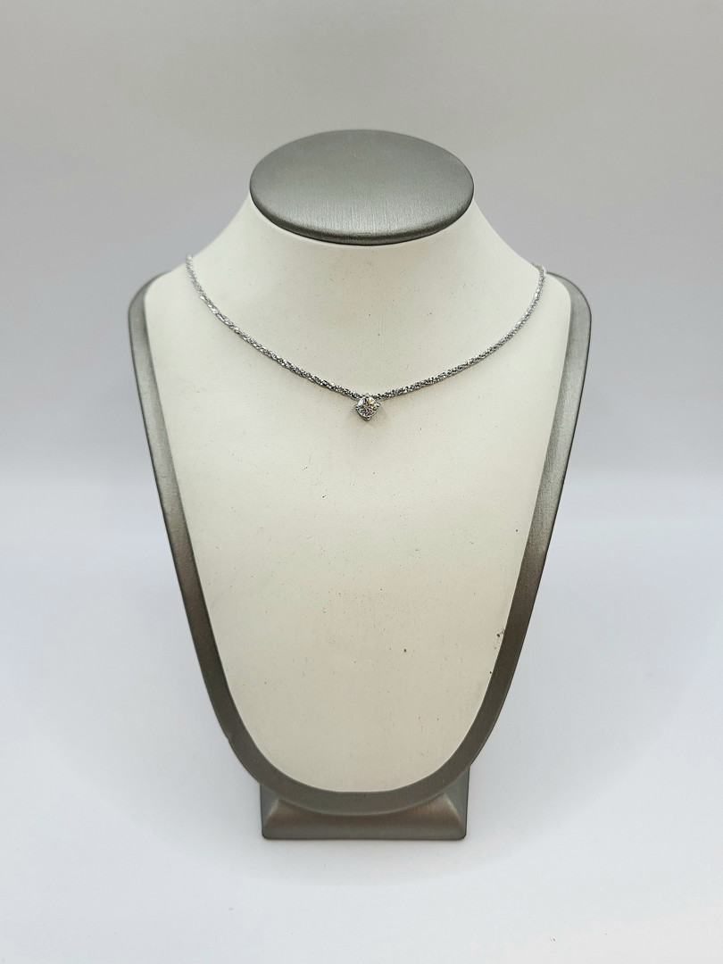 Catenina con ciondolo oro diamante