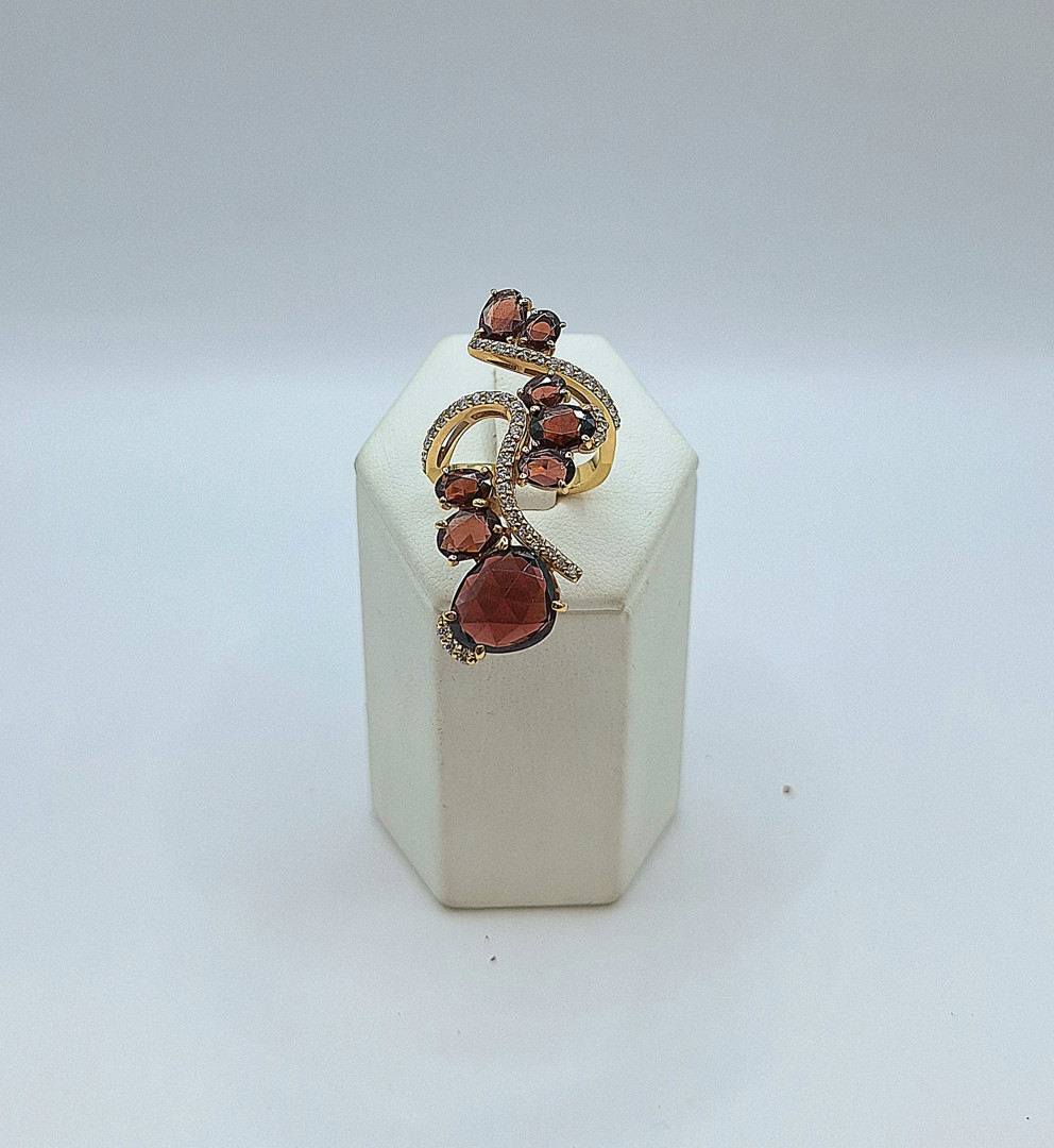 Anello oro diamantini pietre