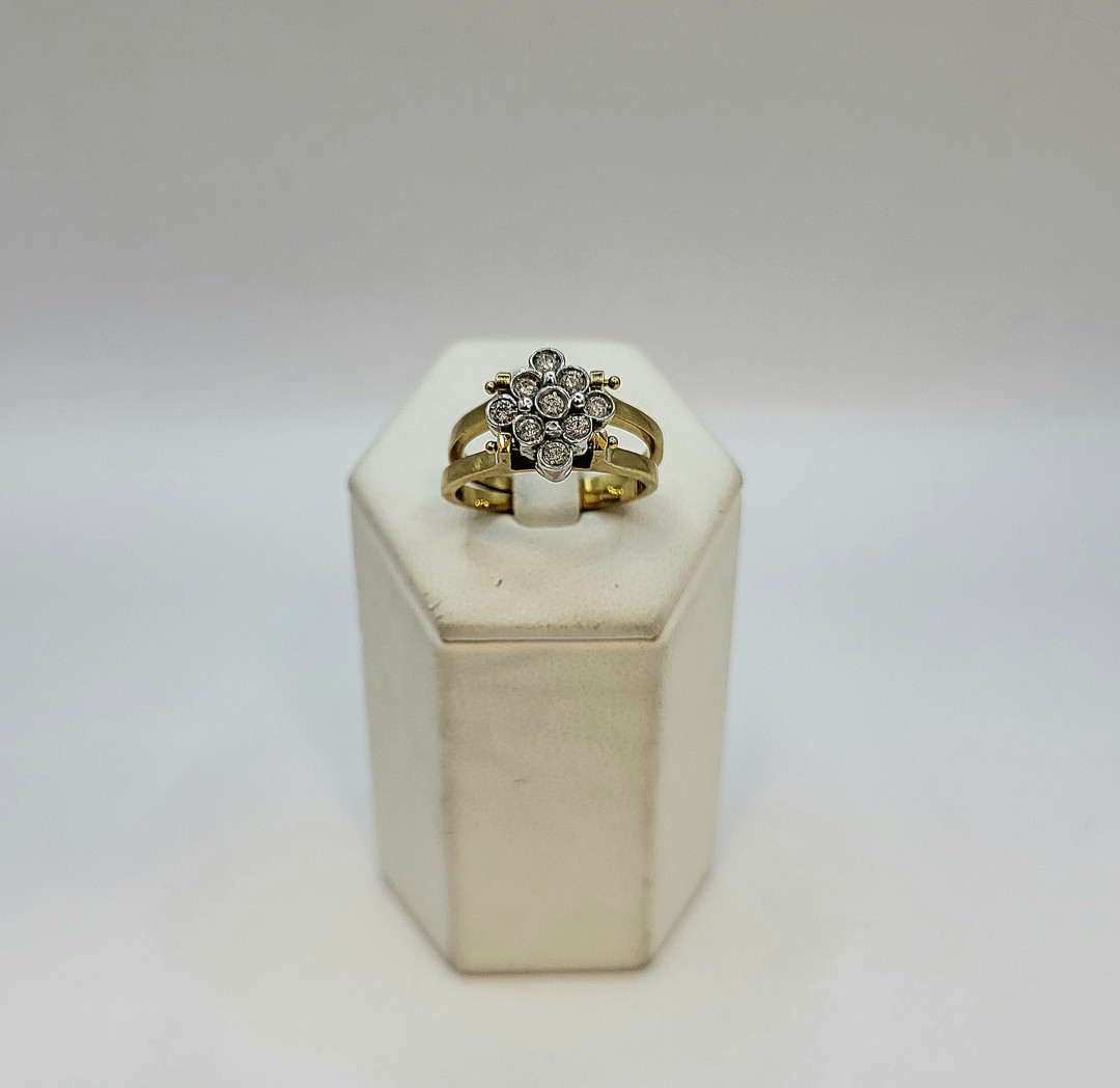 Anello oro diamanti pietra