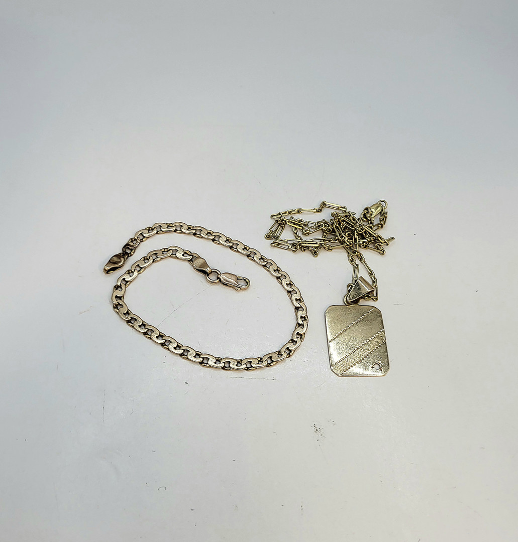Vari oggetti oro