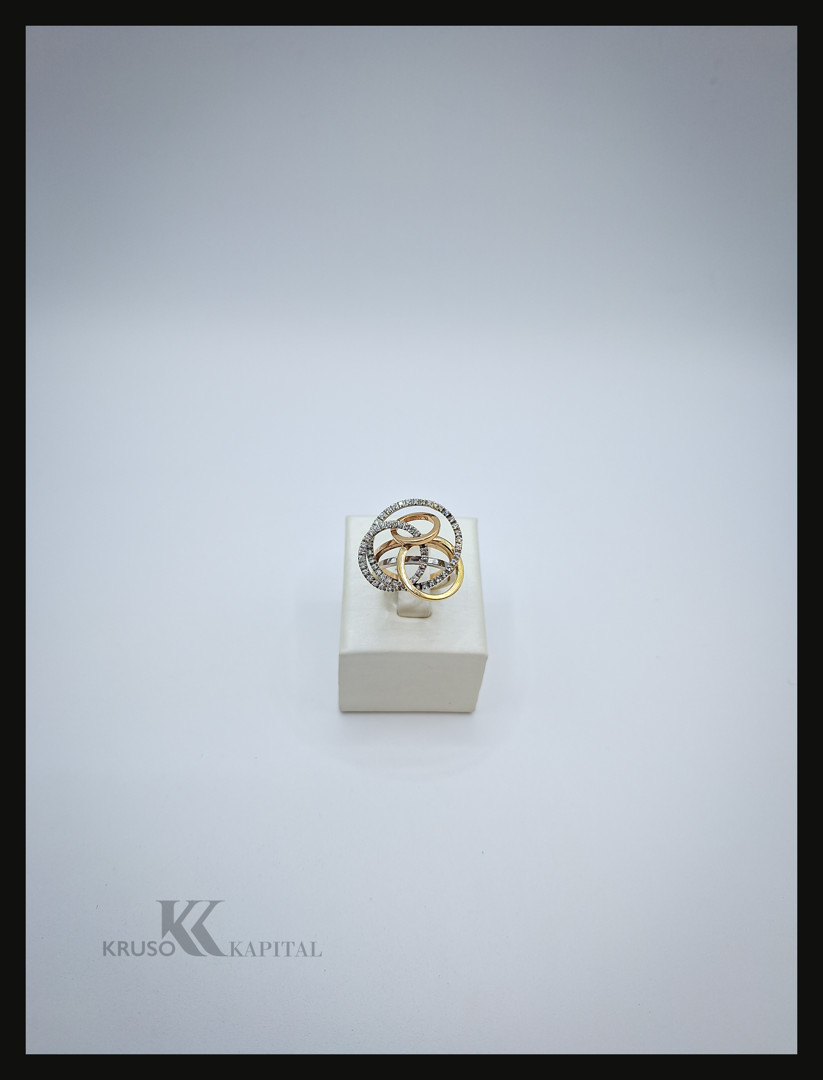 Anello oro con diamantini