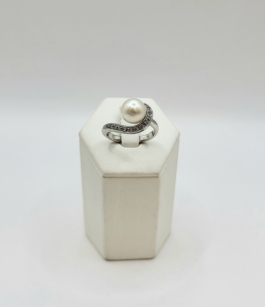 Anello oro diamantini perla