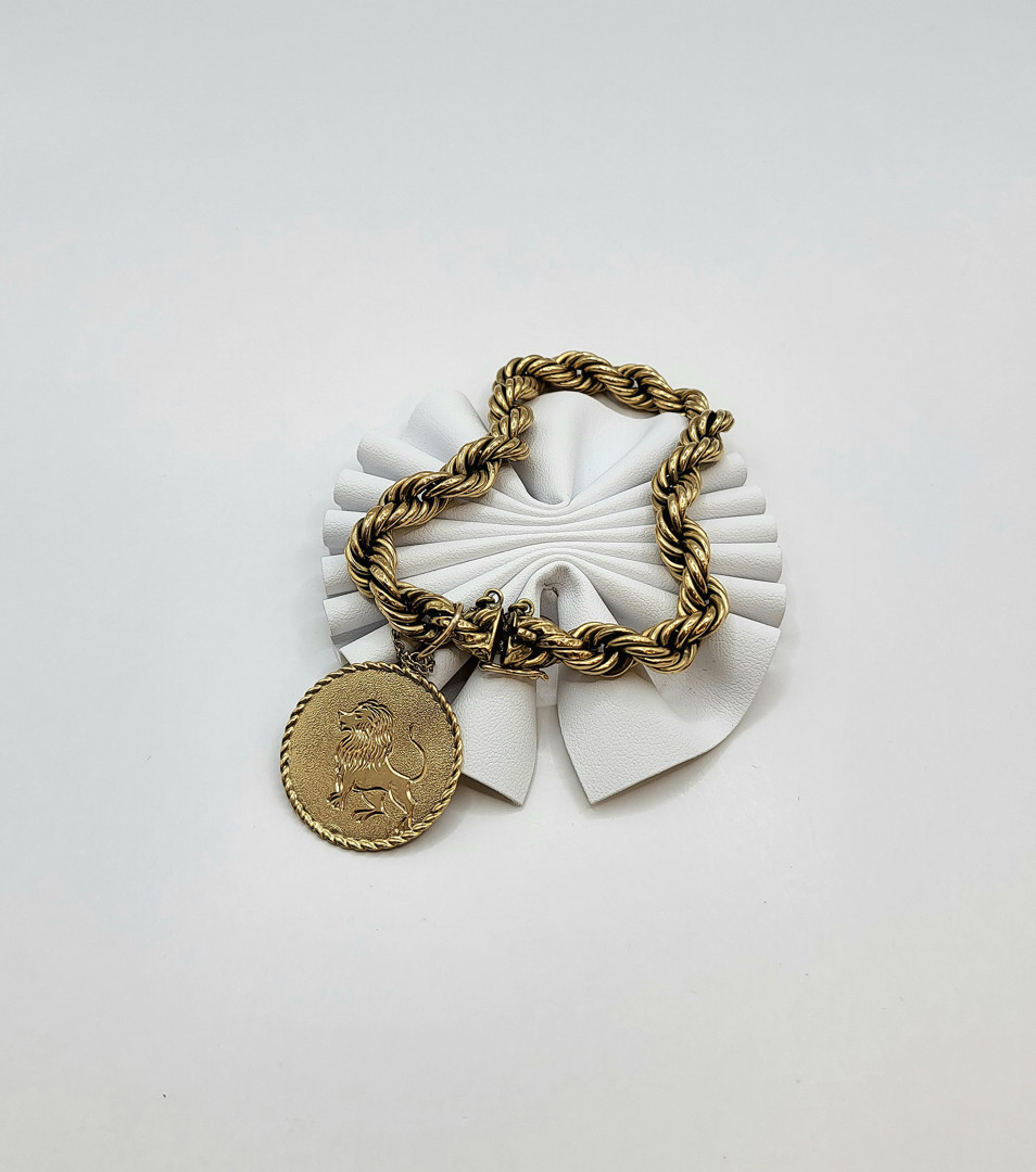 Bracciale e ciondolo oro