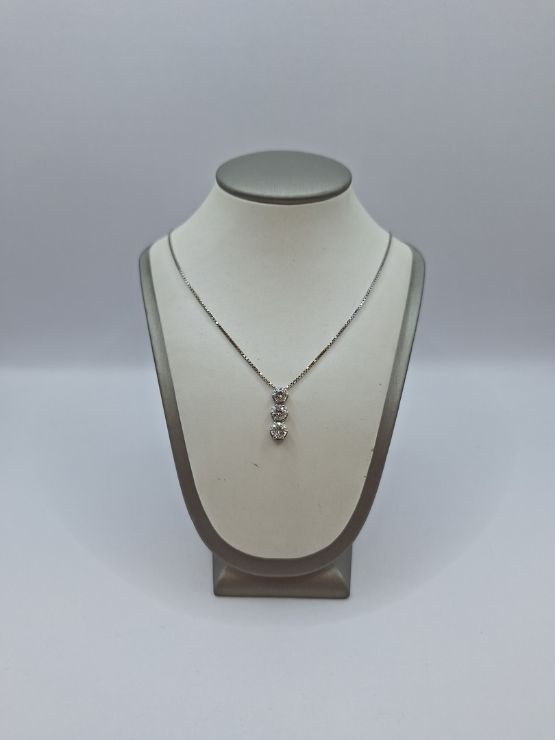 Collana ciondolo oro diamanti