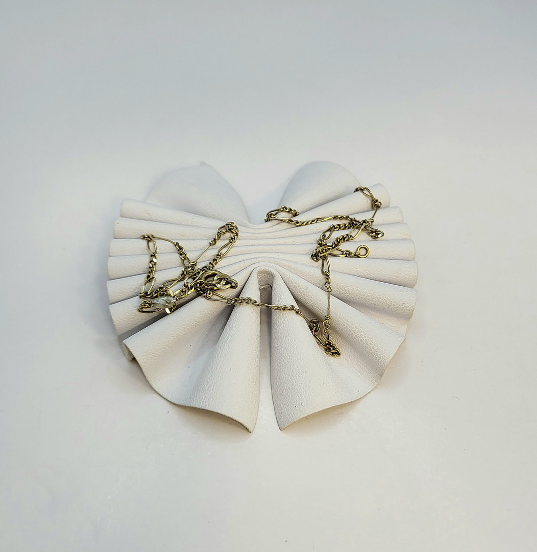Collana oro pietre