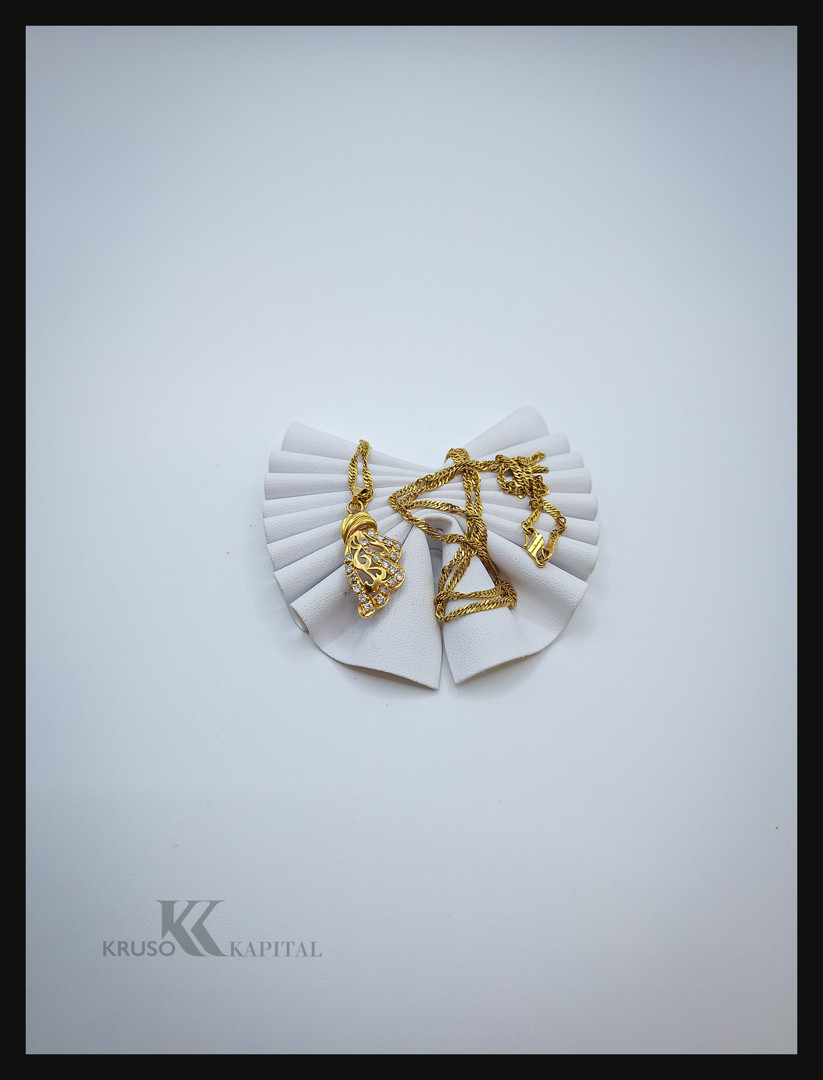 Collana ciondolo pietre oro