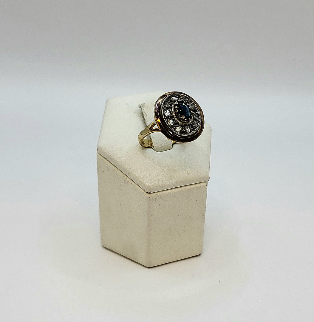 Anello oro argento pietra diamanti