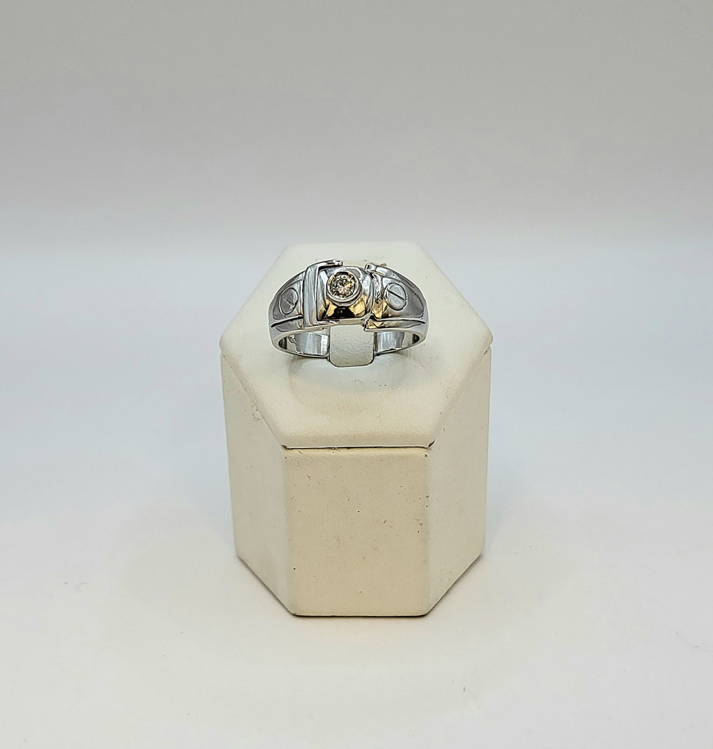 Anello oro diamantino