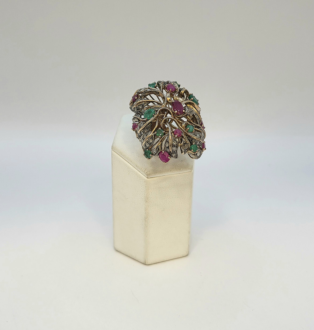 Anello oro argento pietre