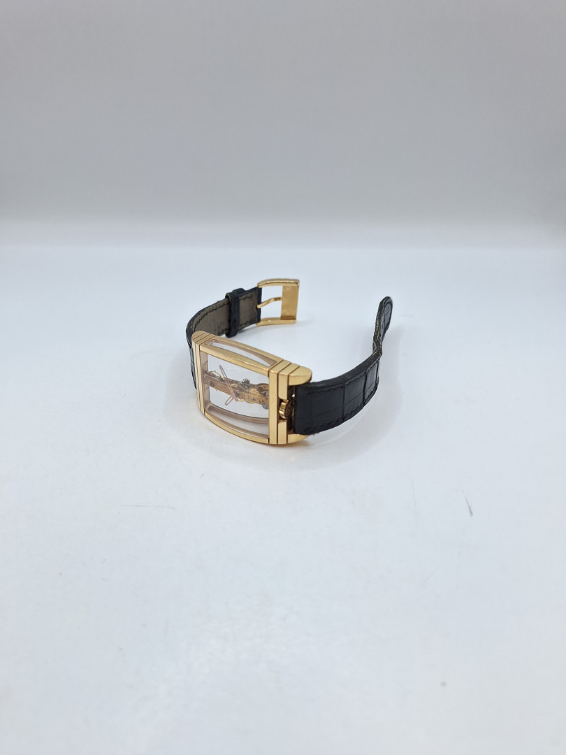 Orologio cassa e fibbia in oro