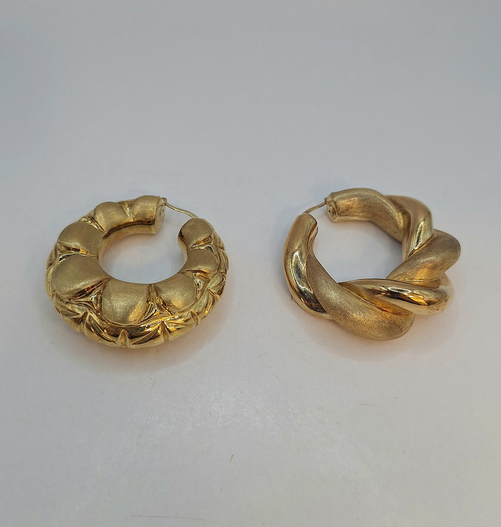 Due orecchini oro 