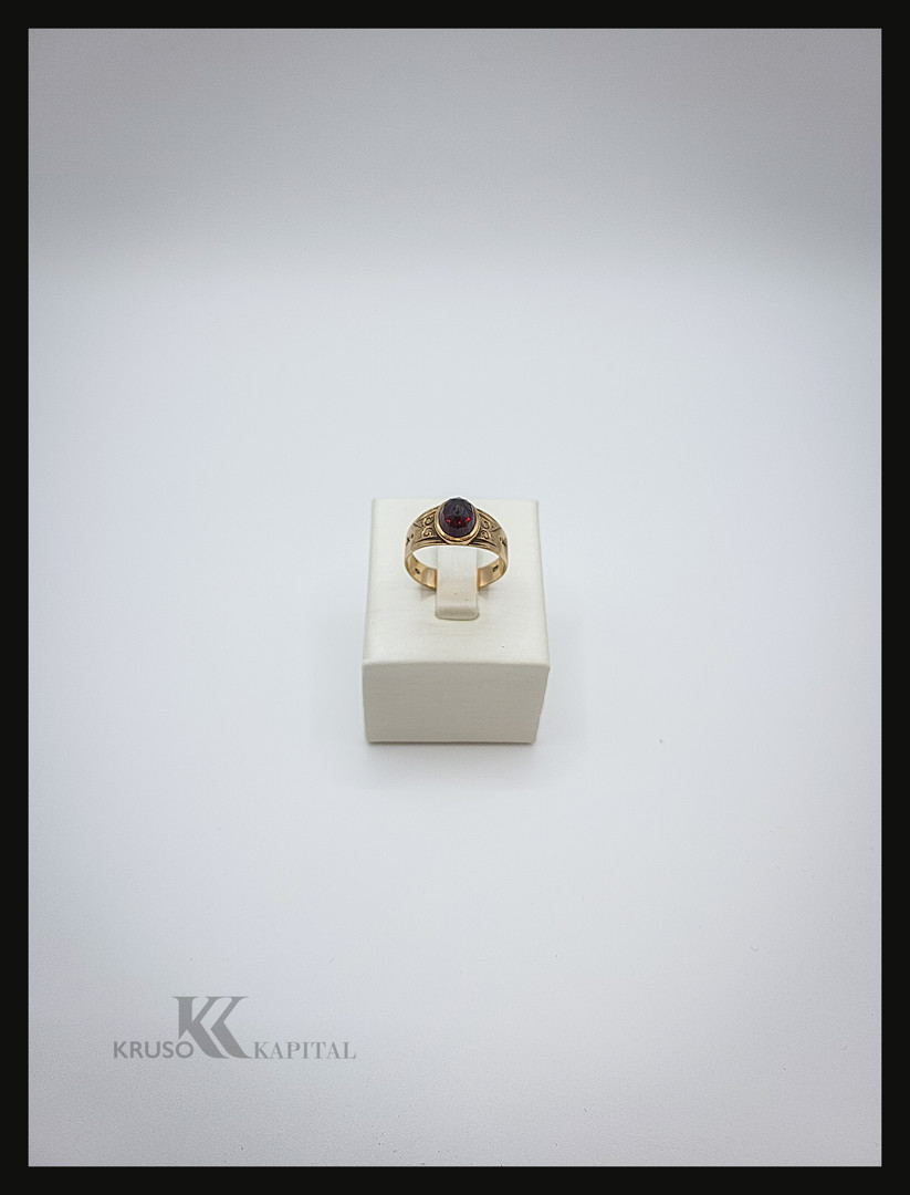 Anello oro pietra