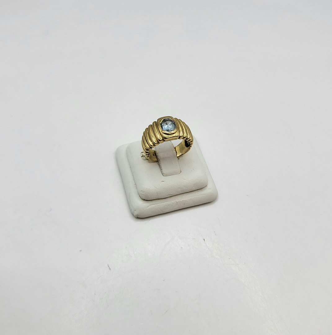 Anello oro pietra